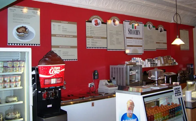 Rtail Menues, Stucchis.jpg